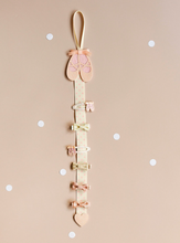 Load image into Gallery viewer, Ballet Shoes Clip Hanger