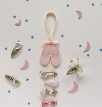 Load image into Gallery viewer, Ballet Shoes Clip Hanger
