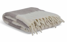 Load image into Gallery viewer, NATURAL LEIGH Wide Stripe Natural Throw