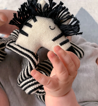 Load image into Gallery viewer, ZEBRA COMFORTER
