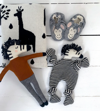 Load image into Gallery viewer, ZEBRA COMFORTER