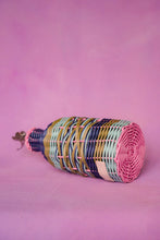 Load image into Gallery viewer, Maegen Oil Pourer - Pink/Navy