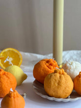 Load image into Gallery viewer, Sicilian Tangerine scented Soya Candle