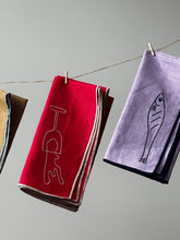 Load image into Gallery viewer, Linen Blend Napkins - Fish (Set of 2)