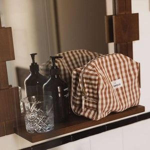 BLACK GINGHAM TOILET BAG