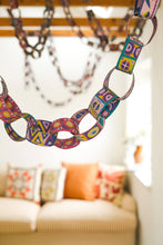 Load image into Gallery viewer, UK/EU: Bloomsbury Paper Chain Kit