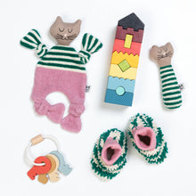 Load image into Gallery viewer, Cotton Knit Baby Rattle Toy: Cat Green