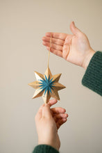 Load image into Gallery viewer, UK/EU: Golden Star Screen-Printed Board Decoration