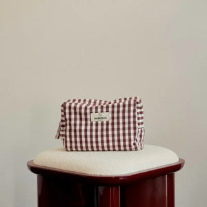 BLACK GINGHAM TOILET BAG