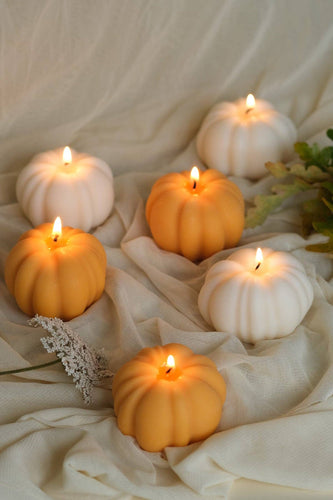 Pumpkin Shaped Candle: Orange