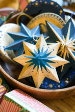 Load image into Gallery viewer, UK/EU: Golden Star Screen-Printed Board Decoration
