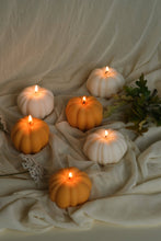 Load image into Gallery viewer, Pumpkin Shaped Candle: Orange