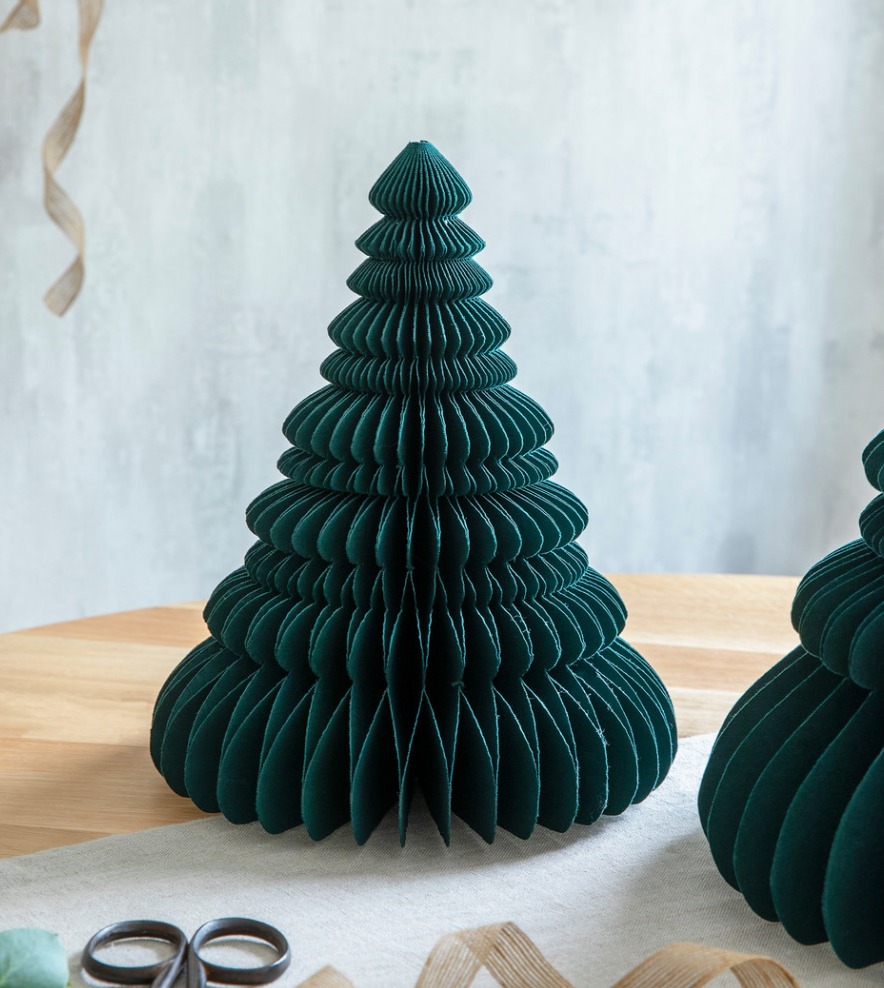 FOREST GREEN MADDOX TREE SMALL