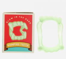 Load image into Gallery viewer, VAMPIRE TEETH