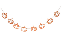 Load image into Gallery viewer, WOODEN PUMPKIN BUNTING