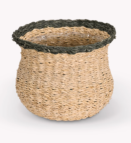 HAYWARD Fluted Plant Pot