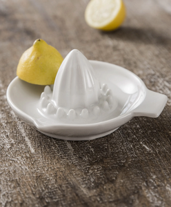 LEMON SQUEEZER - porcelain