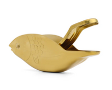 Load image into Gallery viewer, STEVIE FISH citrus juicer