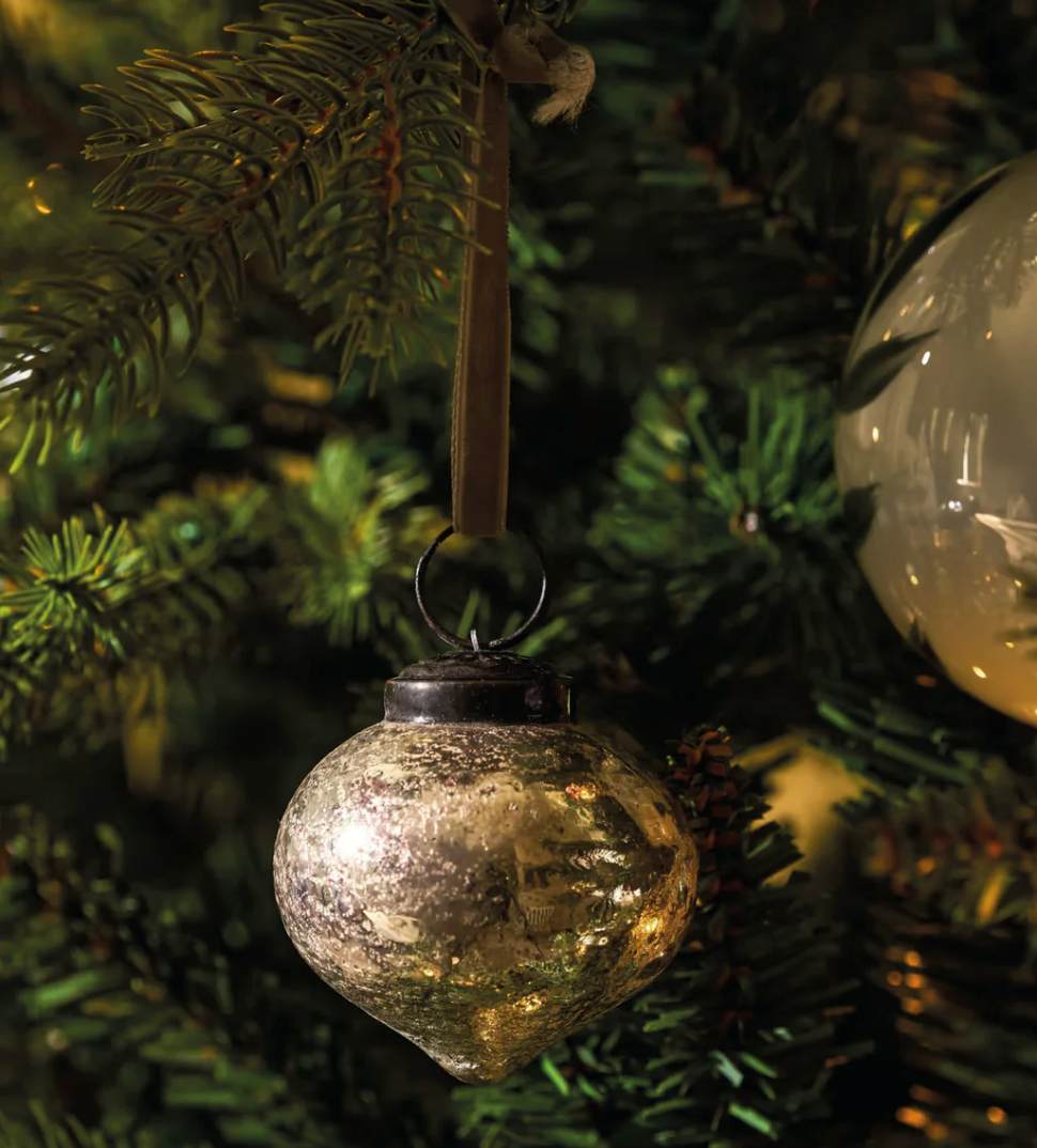 Oakfield mini drop baubles (x6)