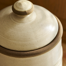 Load image into Gallery viewer, Hurley Canister