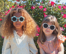 Load image into Gallery viewer, Daisy Flower Sunglasses