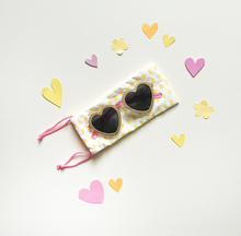Load image into Gallery viewer, Glitter Heart Sunglasses