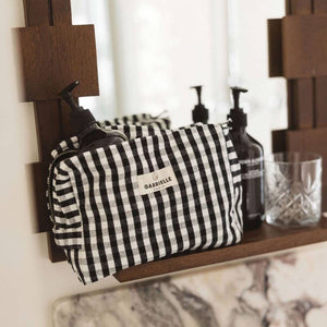 BORDEAUX GINGHAM TOILET BAG