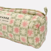 Load image into Gallery viewer, Quilted Barrel Case | Pinwheel | Peppermint