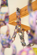 Load image into Gallery viewer, UK/EU: Bloomsbury Paper Chain Kit