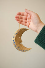 Load image into Gallery viewer, UK/EU: Shimmering Man on the Moon Board Decoration