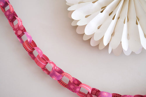 Pink & Red Paper Chain Kit