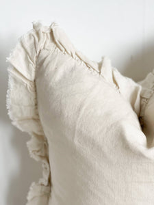 Ruffled Linen 45×45 – Cream