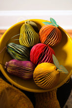 Load image into Gallery viewer, UK/EU: Lemon Honeycomb Ornament