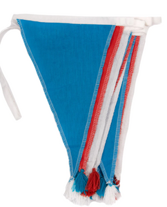 RIGHT ROYAL SPECTACLE BUNTING